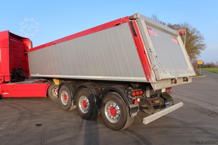 Tippsemitrailer KEMPF SKM 35/3 AK Alukastenmulde
