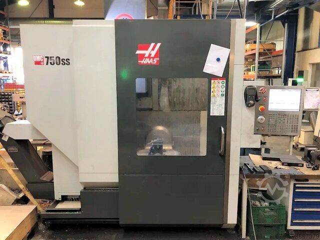 CNC 5 axis vertical Machining Centre 