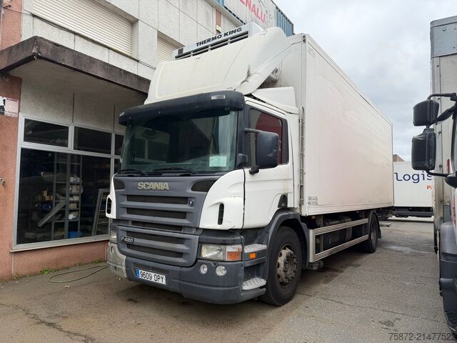 Refrigerated truck SCANIA P 420 CAJA FRIGO 18T