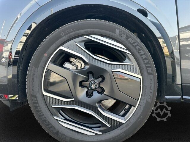 厢式货车 Peugeot 3008 Dual-Elektromotor 325 Launch Edition Elektromotor AWD El. Panodach Navi Memory Sitze