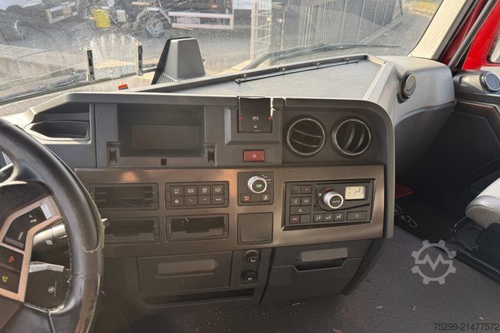 LKW mit Kofferaufbau Renault T 460 4x2 Koffer/HB / Swiss-Vehicle