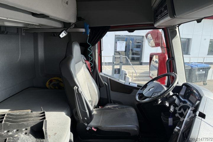 LKW mit Kofferaufbau Renault T 460 4x2 Koffer/HB / Swiss-Vehicle