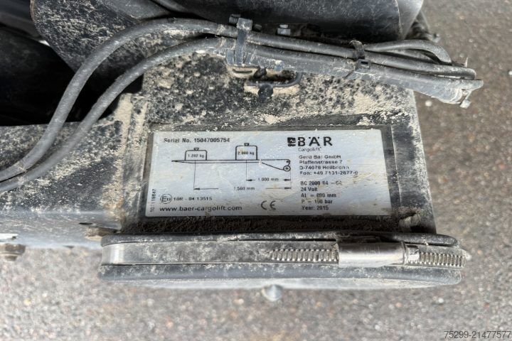 Auflieger mit Pritsche & Plane Schwarzmüller SPA2/E Brücke mit Verdeck / Swiss-Vehicle