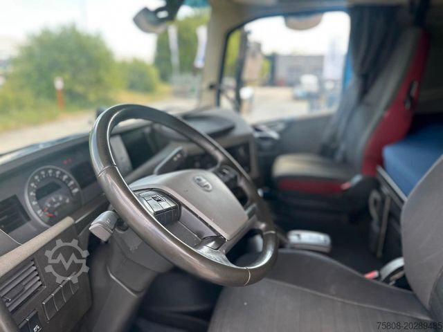 Autocamion cu caroserie interschimbabilă VOLVO FH460 BDF 7,82m  ACC Lane Guard Xenon