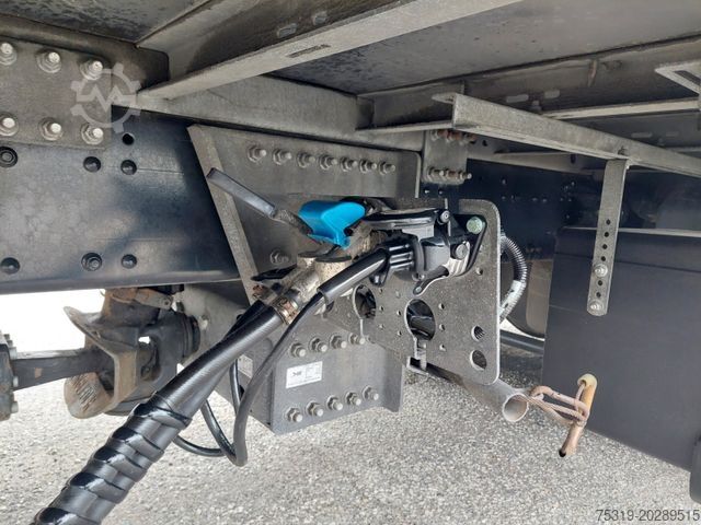 Camion jumbo MAN TGX 18.470 LL + Gniotpol G-4080 120 m3 Durchbar