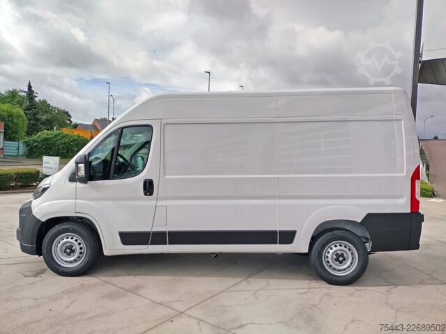 高顶旅行车 Fiat Ducato F5247 L2H2 3,5T Diesel 140pk Automaat
