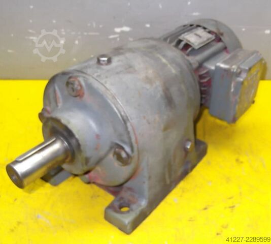 Gearmotor 0,18 kW 13 o / min SEW Eurodrive P53WD71B4