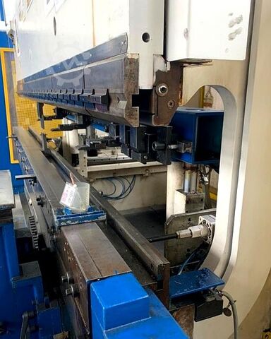 Presse plieuse hydraulique EHT EHPS 15-30