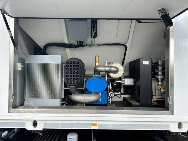 Concrete pump Volvo FM 450 8X4 + OVERMAT MSA 22.13 EPS PTO CEMENT/M...
