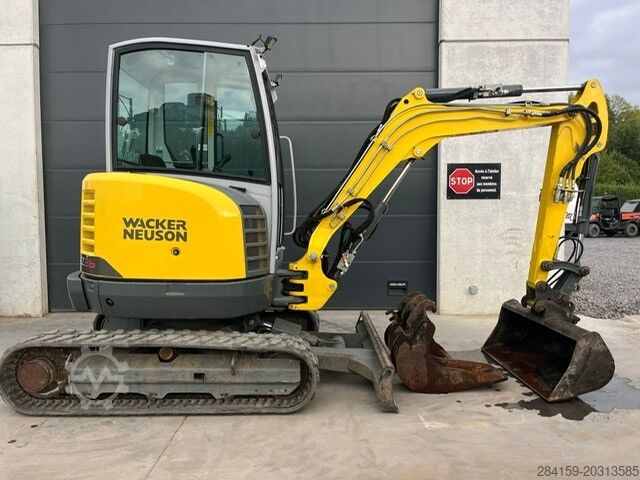 Mini excavator Wacker Neuson EZ26