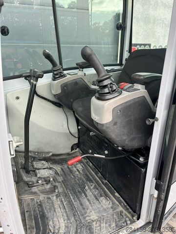Mini kotrógép Wacker Neuson EZ26