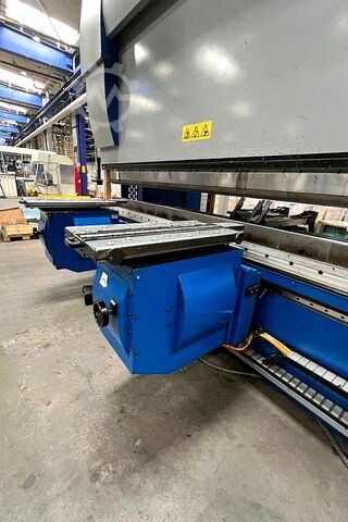 Hydraulic press brake SALVAGNINI B3-220 / 4250 KinEtic