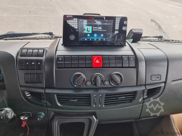 Three-sided tipper truck IVECO Eurocargo ML80E21 Meiller Kipper 2x AHK 3 Sitze