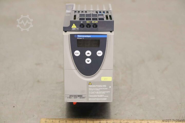 Честотен преобразувател 0,75 kW Telemecanique Altivar 11 ATV11HU18M2E