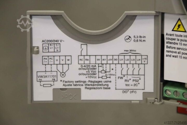 Честотен преобразувател 0,75 kW Telemecanique Altivar 11 ATV11HU18M2E