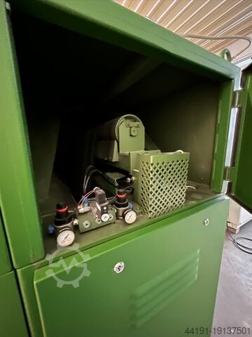 Brede bandschuurmachine Bütfering AWS Combi 1350