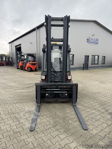 رافعات شوكية ديزل Linde H30D-02