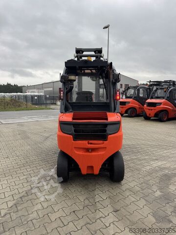 رافعات شوكية ديزل Linde H30D-02