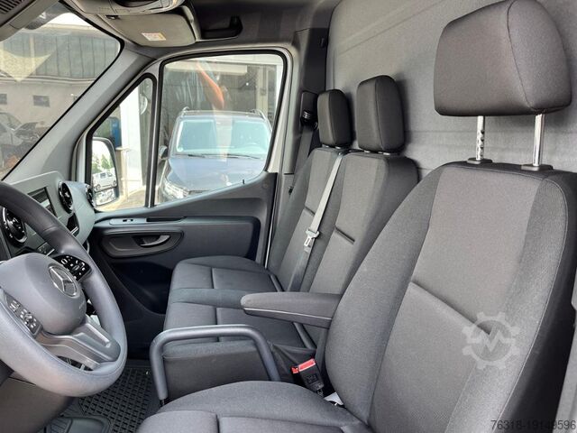 Transporter mit Koffer Mercedes-Benz Sprinter 317 Koffer *LBW*Klima*3Sitze*Navi*MBUX