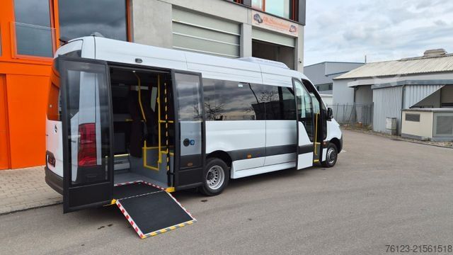 Minibus MERCEDES-BENZ Sprinter 517 Heckniederflur Vorlauffahrzeug
