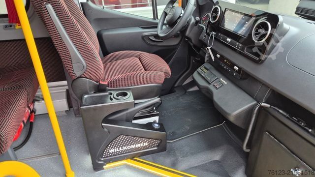 Minibus MERCEDES-BENZ Sprinter 517 Heckniederflur Vorlauffahrzeug