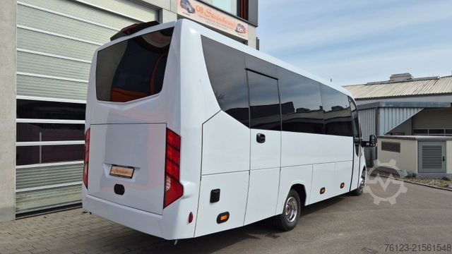 Minibüs MERCEDES-BENZ Sprinter 519 29 SchlafsesselVorlauffahrzeug