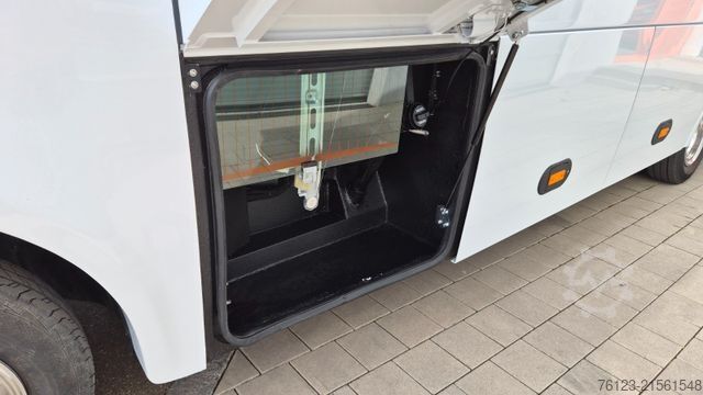 Minibüs MERCEDES-BENZ Sprinter 519 29 SchlafsesselVorlauffahrzeug