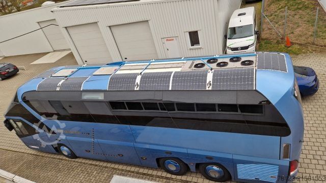 Karavan/karavan araç Neoplan Starliner 2 XXL Wohnbus Setra