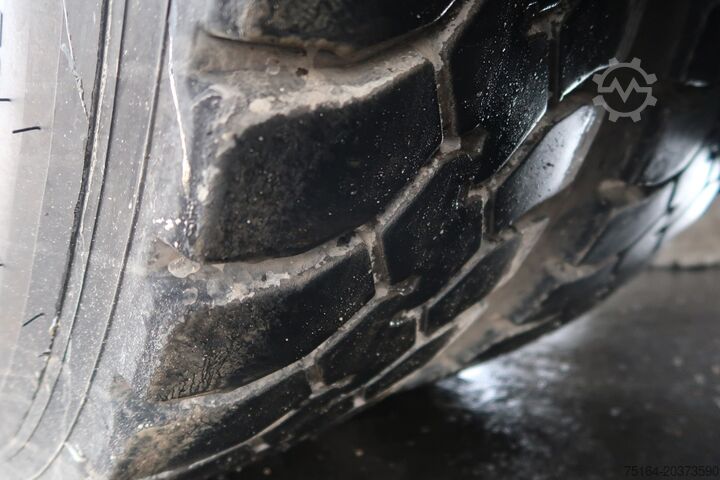 Standard SZM Mercedes-Benz 3358 LS 6x4