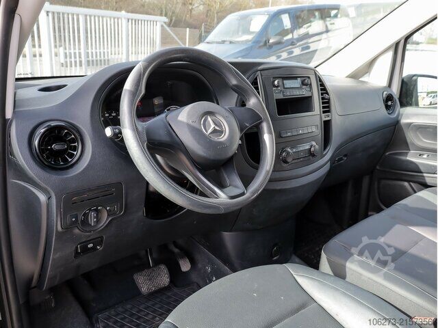 Furgons Mercedes-Benz eVito 111 KA,lang,3 Sitzer,Heckflügeltüren