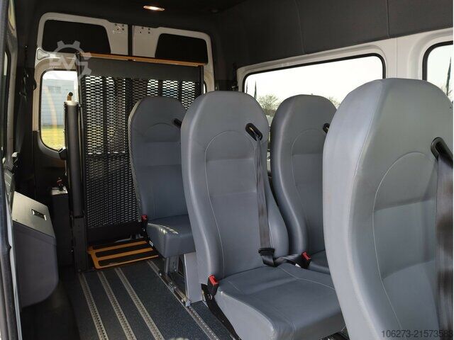 Furgons Mercedes-Benz Sprinter 317 CDI Kombi,Rollstuhllift,8Sitze