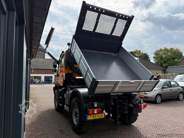 Xe tải tự đổ Unimog U 218 Kipper 4X4 AGRI Euro 6 PTO NL Kenteken 3 ...