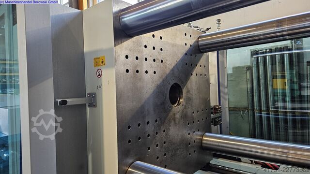 Máquina de moldeo por inyección KraussMaffei KM 300-1400 CX