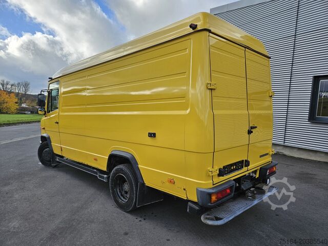 Minibus Mercedes-Benz Vario 818 D Werkstatteinrichtung