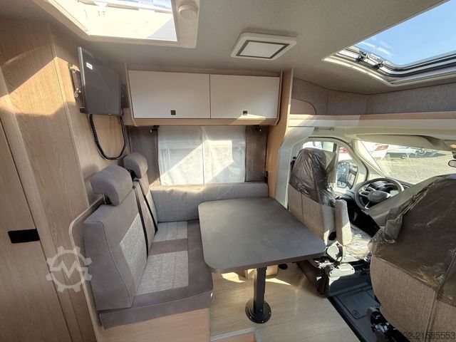 Xe căm trai bán tích hợp HOBBY ONTOUR T 710 GE 8-Gang Automatik 3.650 kg z.GG