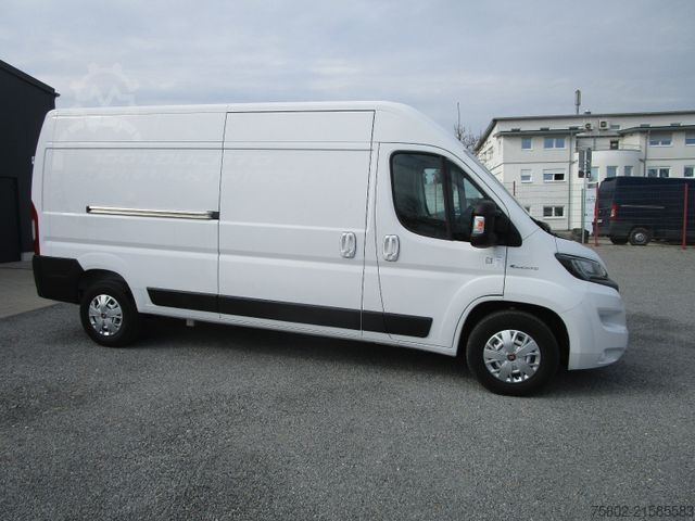 Фургон с высокой крышей FIAT E-Ducato *L3H2+KLIMA+NAVI+3-Sitze+Mod.22*