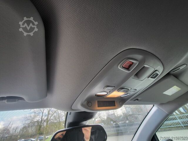 Monikäyttöajoneuvo Peugeot Traveller Business L3