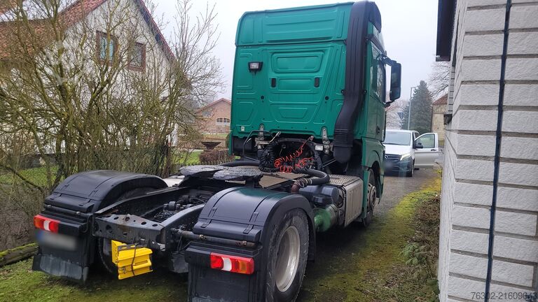 Standardna traktorska enota Mercedes-Benz 1845 Big Space Retarder Silo Kompressor