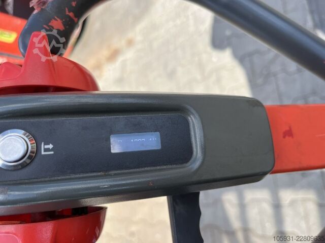 עגלת משטחים ידנית Linde MT12
