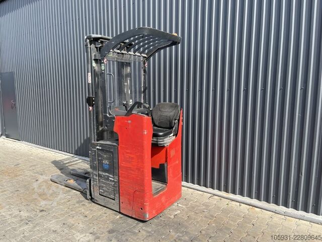 Stacker sit on Linde L16R