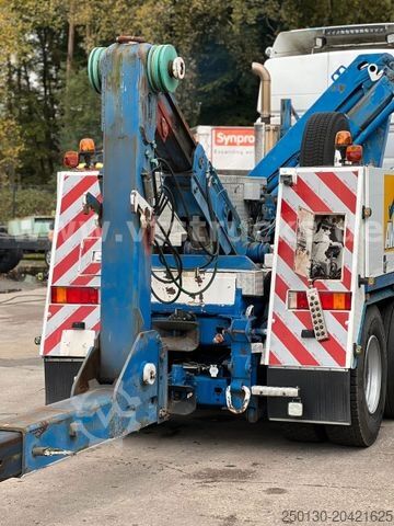 Евакуатор MAN F90 24.292 FVL/BL 6x2 Abschleppvorrichtung/Kran