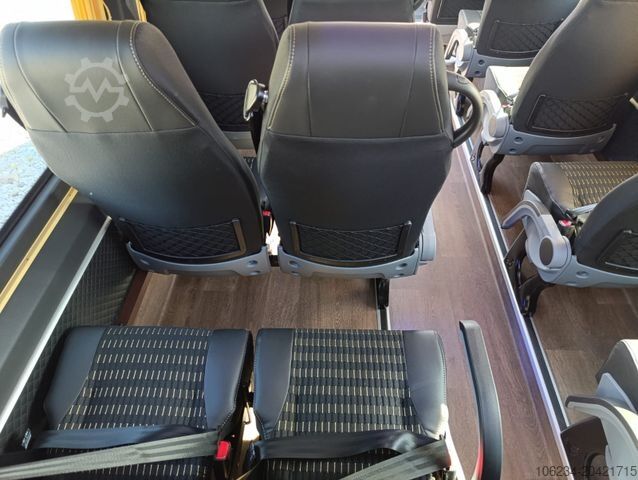 Автобус MERCEDES-BENZ Sprinter 519