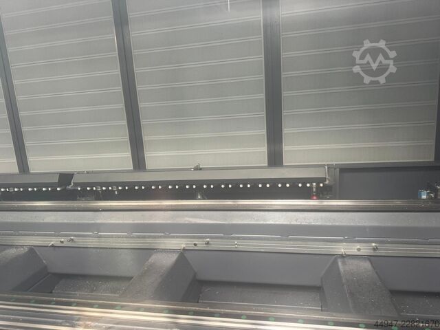 CNC obradni centar TEKNA TKE 984-6M