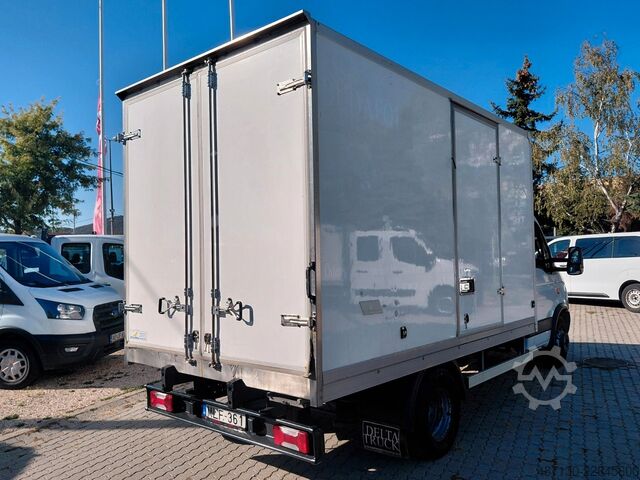 Hűtőfelépítményes furgon IVECO Daily 70C15/P