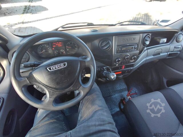 Hűtőfelépítményes furgon IVECO Daily 70C15/P