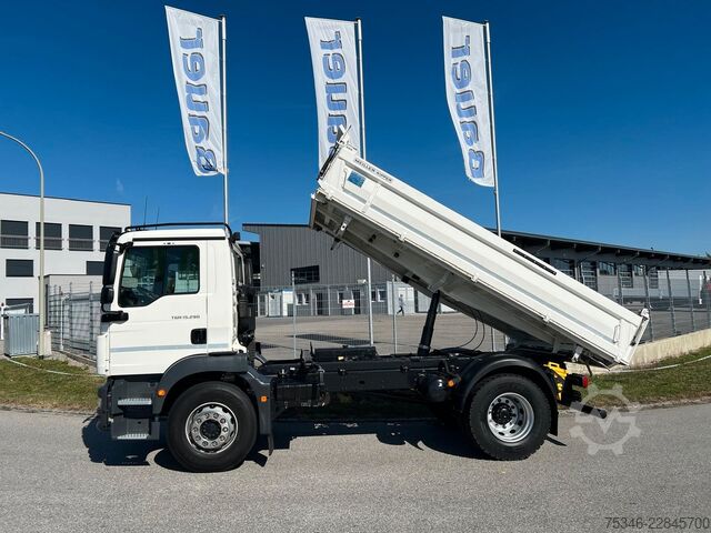 Pašizgāzējs kravas automašīna MAN TGM 15.290/Kipper/4x2/NL7,7 To/AHK/Nur55 tkm/Top