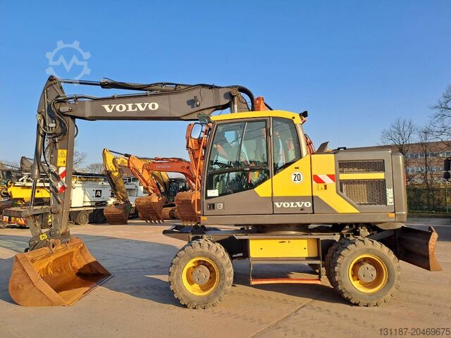 Wheel excavator Volvo EW160E