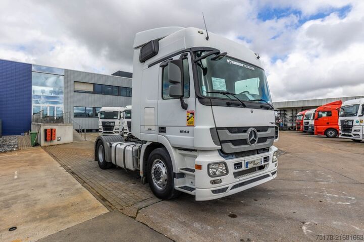 Estándar-SZM MERCEDES ACTROS 1844 LS- MP3+VOITH