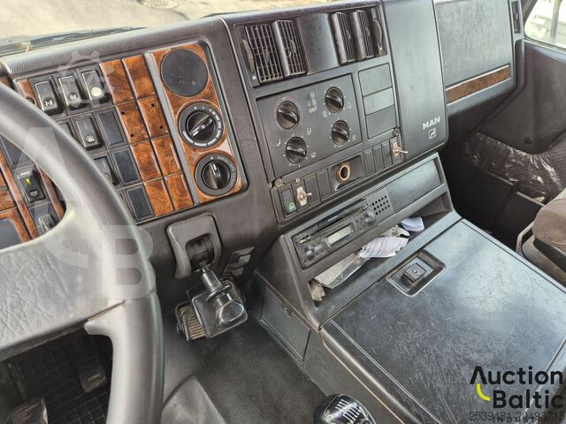 Xe tải tự đổ MAN 27.464