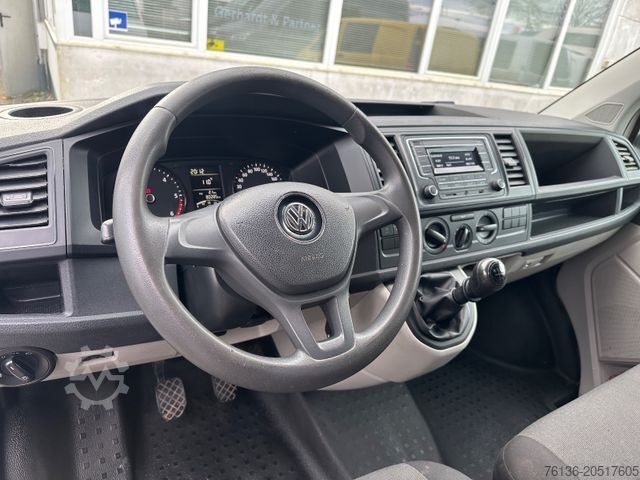 Panel van VOLKSWAGEN T6 2.0 TDI lang 3 Sitzer Kasten